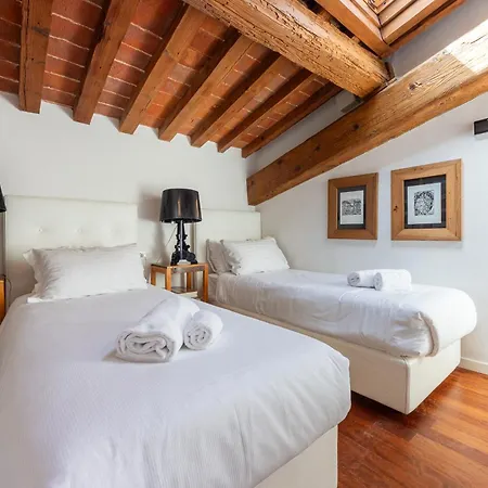 Elegant Dome In The Heart Of Florença