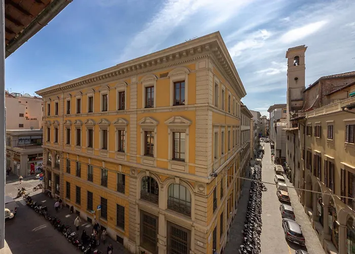 Elegant Dome In The Heart Of Firenze