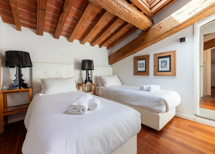 Elegant Dome In The Heart Of Firenze